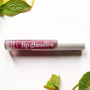 🆕 Timeless Rouge Lip Glossies